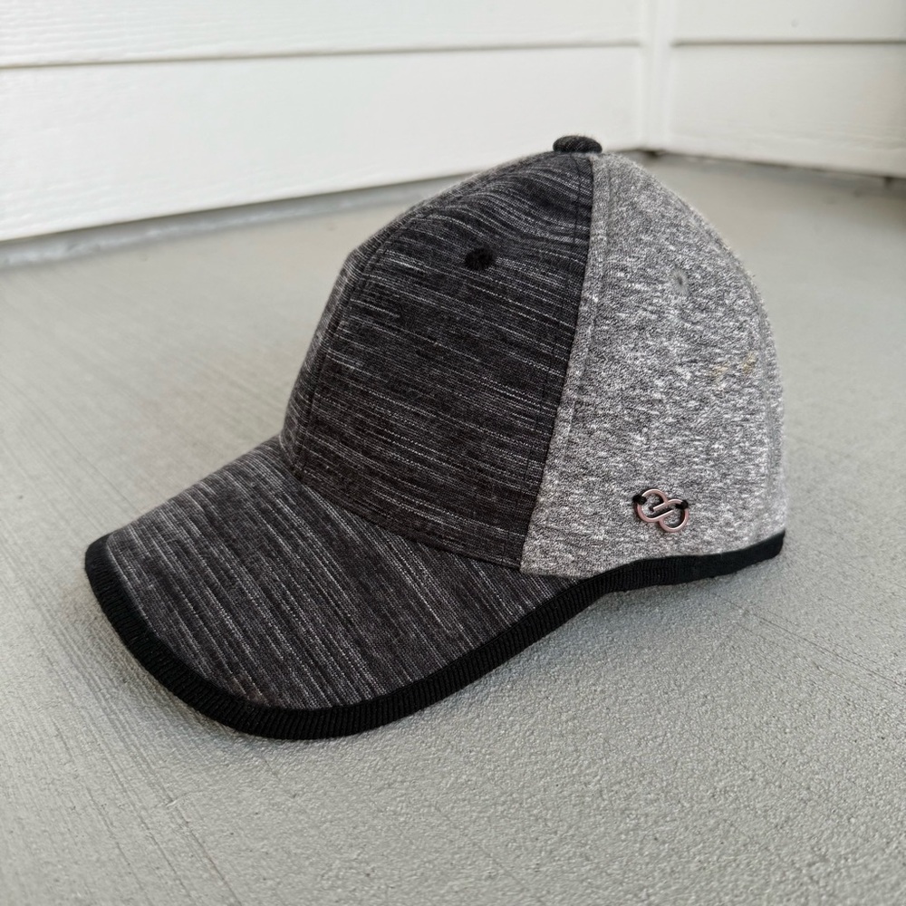 Calia Gray and Black Stretch Ball Cap